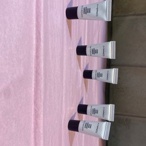 MAC, strobe cream hydrant luminex